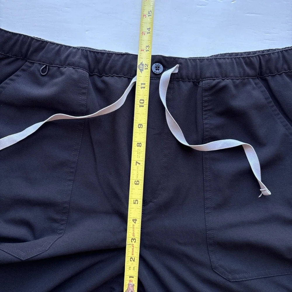FIGS Technical Collection Men XL Scrub Pants Black Cargo Straight Leg Drawstring